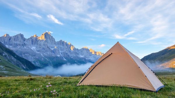 Top 5 tentes bivouac pour des randonnées réussies